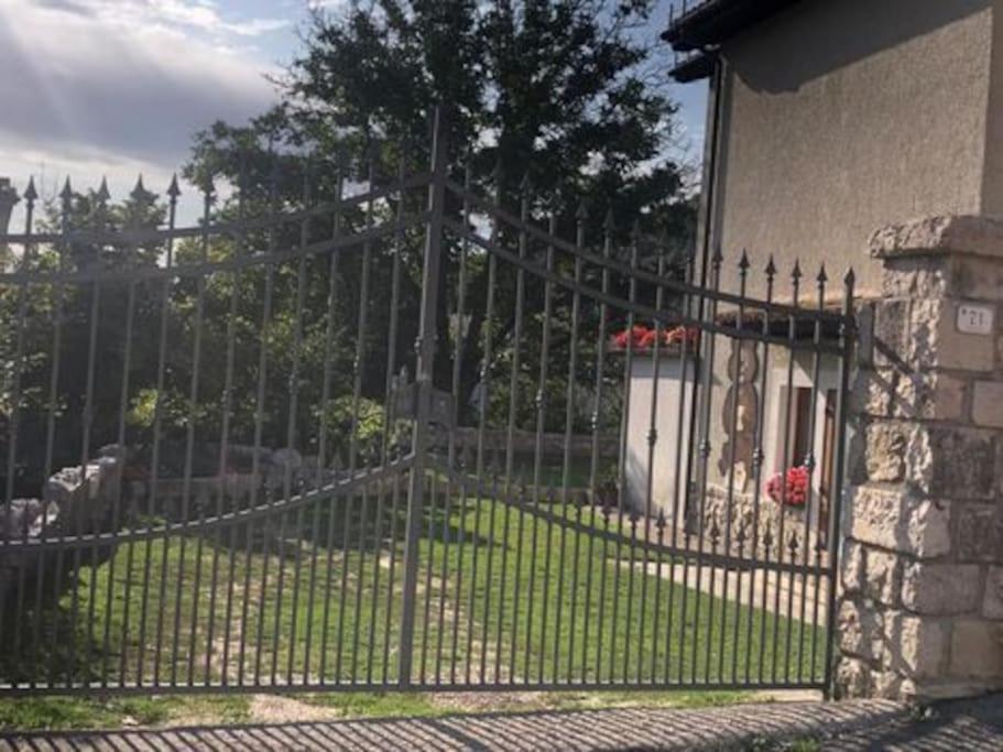 A Due Passi Dai Lupi Βίλα Civitella Alfedena Εξωτερικό φωτογραφία